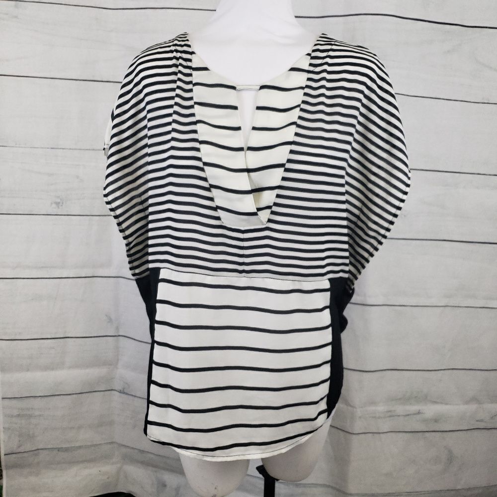 One September Anthro Madrigal flowy top XS